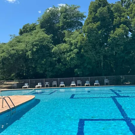 In Tropez, Swimming Pool And Parking Saint-Tropez