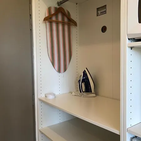 Apartament In Tropez, Swimming Pool And Parking