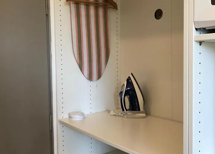 Апартаменти In Tropez, Swimming Pool And Parking