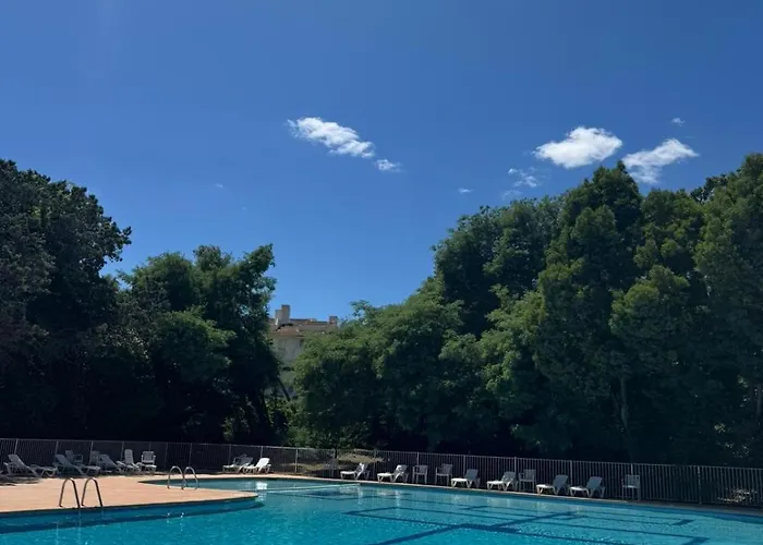 Апартаменти In Tropez, Swimming Pool And Parking Сен-Тропе